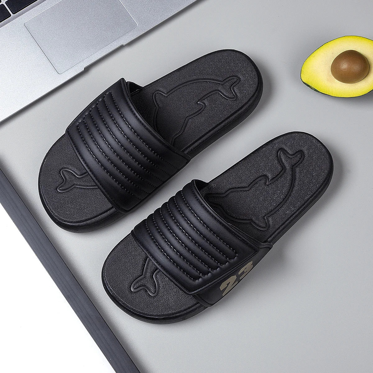 Breathable Summer Flip Flops Men Lightweight Quick Drying Slippers Comfortable Indoor and Outdoor Slides Waterproof Beach Shoes