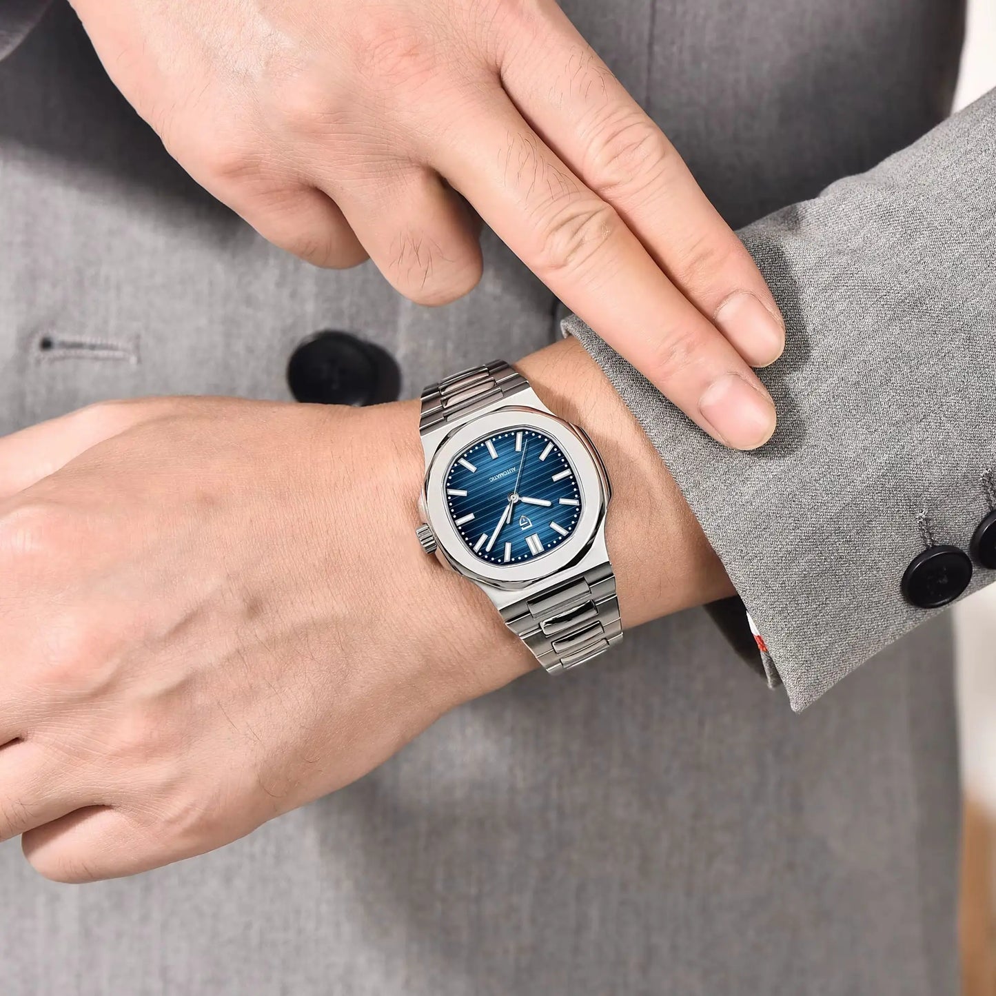 PAGANI DESIGN 2026 New Luxury Automatic Watch  Men Mechanical Wristwatch Stainless Steel Sapphire glass 40MM Barrel dial Watch