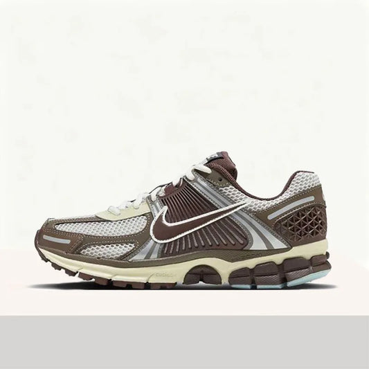 Nike Air Zoom Vomero 5 Scarpe da allenamento casual basse in stile rétro / Scarpe da running urban commuter da donna FD9920-022