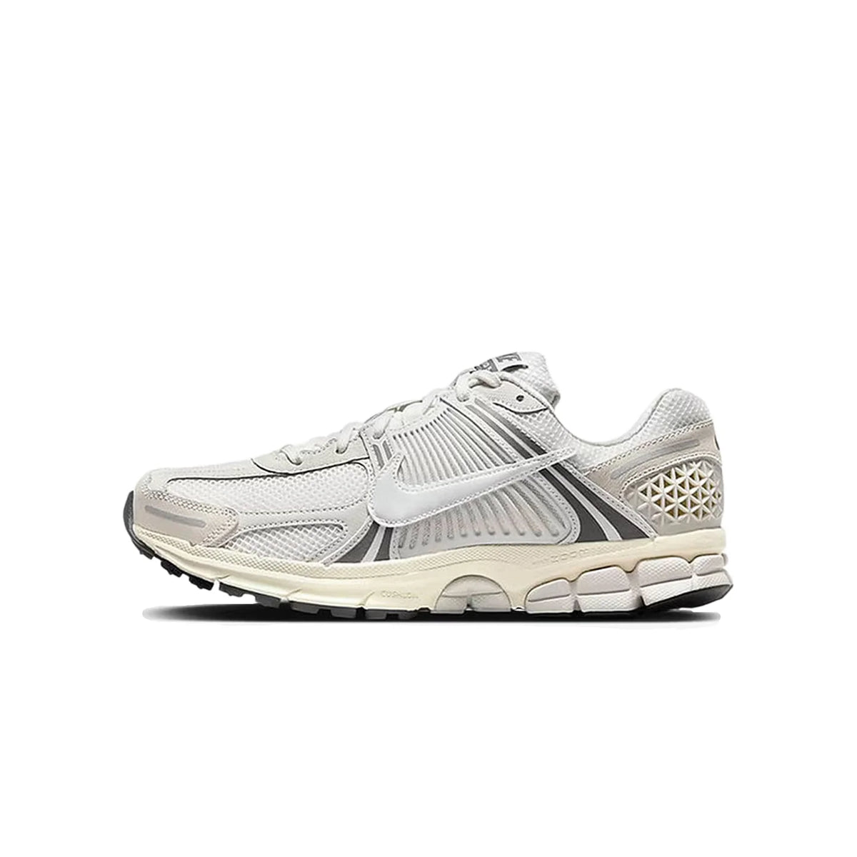 Nike Zoom Vomero 5 Παπούτσια για τρέξιμο χαμηλού ύψους, άνετα, αναπνεύσιμα, για καθημερινή χρήση, Unisex FB9149-003
