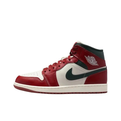 Basketbalové boty Nike Air Jordan 1 Mid Unisex – Klasické a univerzální, spojující výkon na hřišti s každodenním stylem DQ8426-145