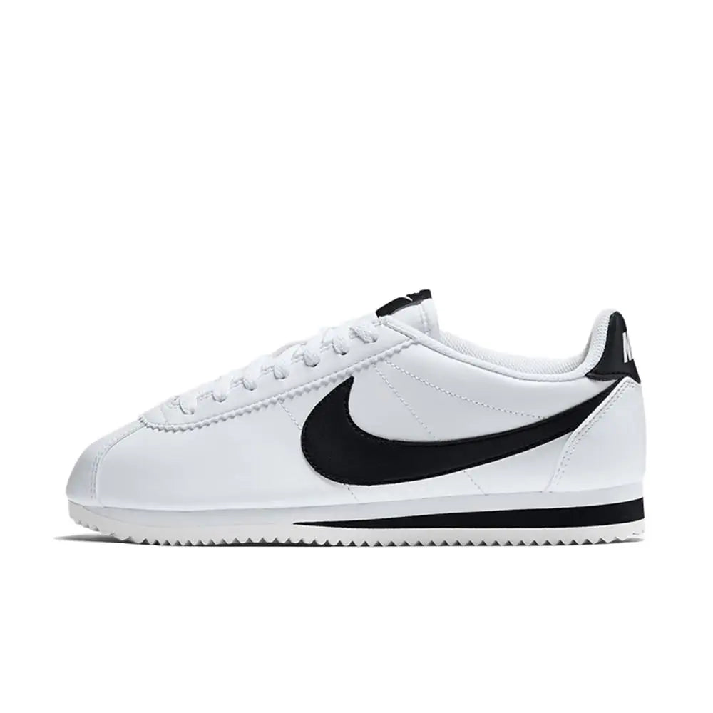 Nike Cortez Retro: Non-Slip, Durable, Lightweight, and Versatile Low-Top Running Shoes for Women in Black and White 807471-101