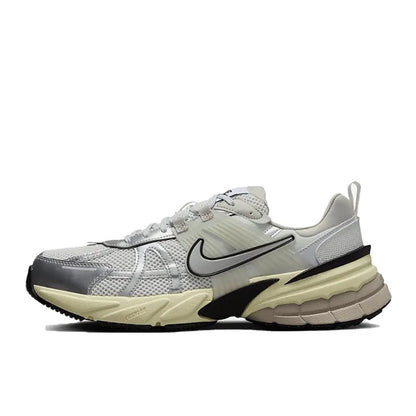 Nike V2K Run Retro Running Shoes Comfortable cushioning and durable construction Unisex casual everyday style HF5724-061
