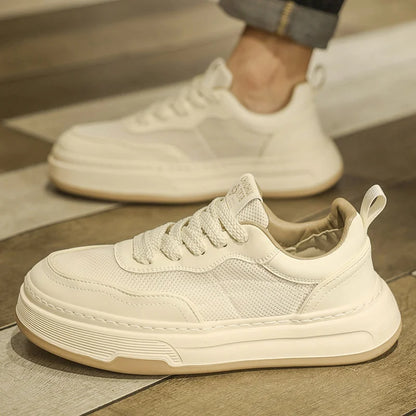 Ultralette, åndbare mesh-sneakers til mænd 2025 – moderigtige fritidssko med tyk sål, behagelige snøresko til daglig gang