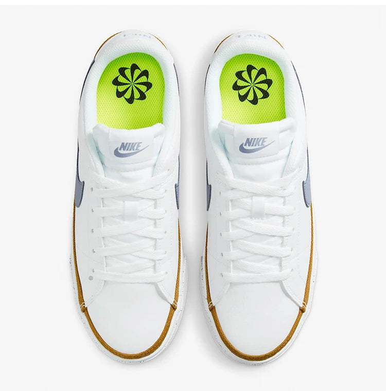 Nike, autentiche sneakers casual da donna basse, collezione primavera, modello DH3161-108