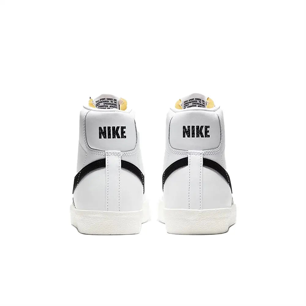 Adidași Nike Blazer, design clasic retro, confort durabil pentru purtare casual de zi cu zi CZ1055-100