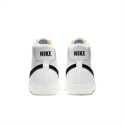 Adidași Nike Blazer, design clasic retro, confort durabil pentru purtare casual de zi cu zi CZ1055-100