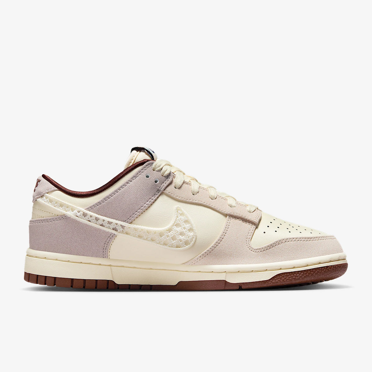 Nike genuine Dunk Low LX Women's Cushioned Retro Sneakers IH7353-010