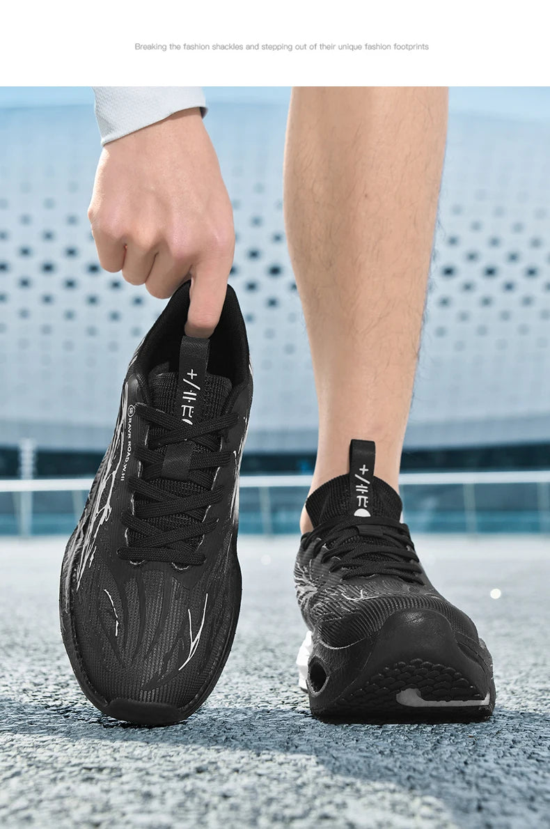 Men Women Ultra Light Carbon Plate Running Shoes Breathable Mesh Upper Soft Midsole Rubber Outsole for Running Training Sneakers