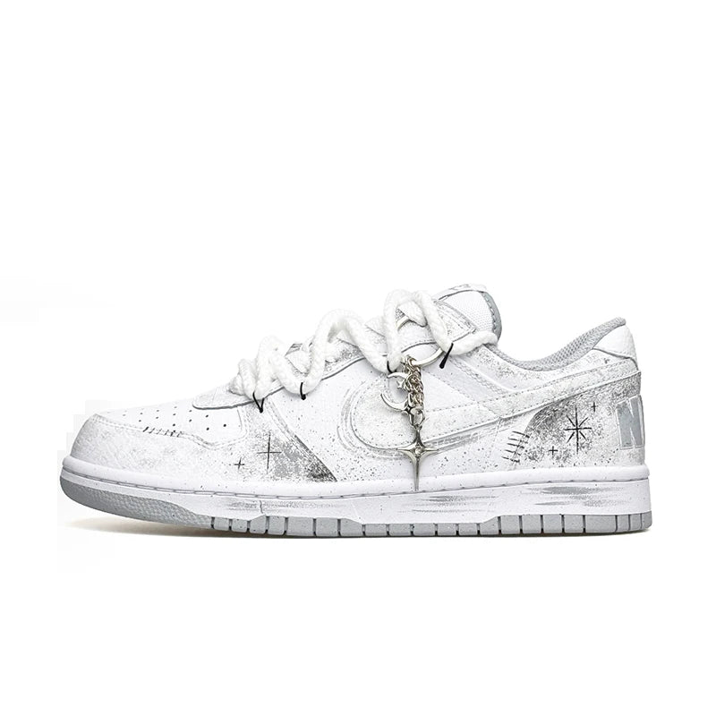 Sneakers personalizzate Nike Dunk Low "Wao" Edizione speciale con sacchetto regalo, stile High Street, decostruite, dipinte a mano con sfumature orientali, da uomo