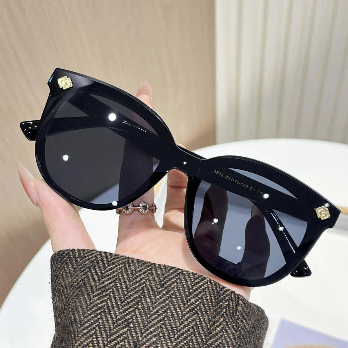 European and American retro style unisex fashionable Y2K sunglasses trend versatile summer sun shading UV400 lightweight frame