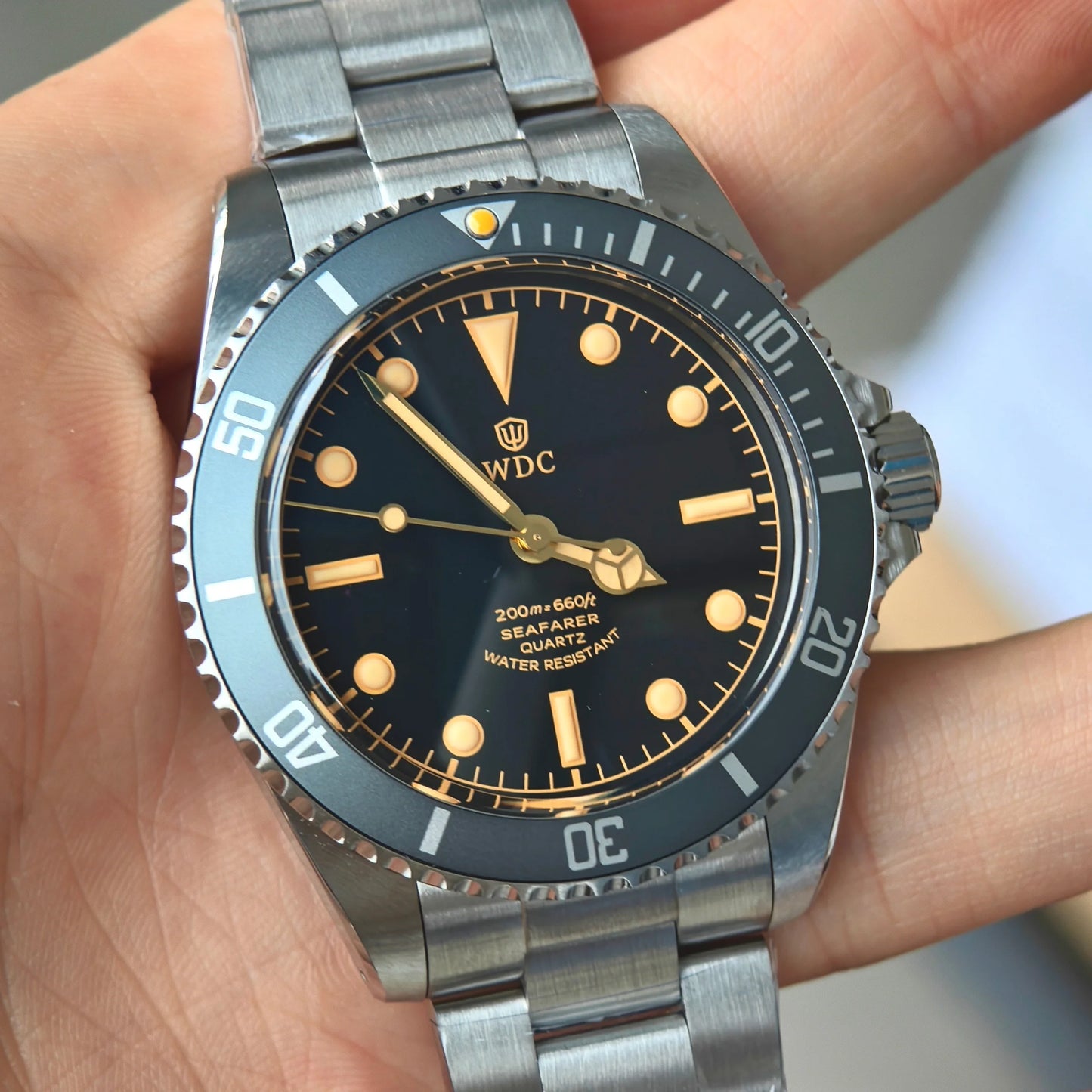 Watchdives WD5513Q 40mm Quartz Diver Watch VH31 Sweep Second Sapphire 200m Waterproof Steel Bracelet BGW9 Lume Mens Watch