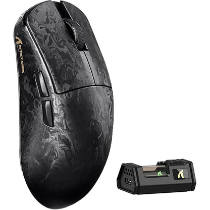 ATTACK SHARK R11 ULTRA 49g od karbonskih vlakana 8000Hz bežični gaming miš, 42000 DPI, 20000 FPS, PAW3950MAX, Nordic 52840 čip