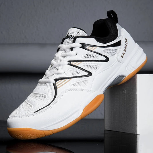Nuove scarpe sportive da uomo e donna, basse con lacci, suola spessa e ammortizzanti, scarpe da tennis da tavolo, scarpe da badminton