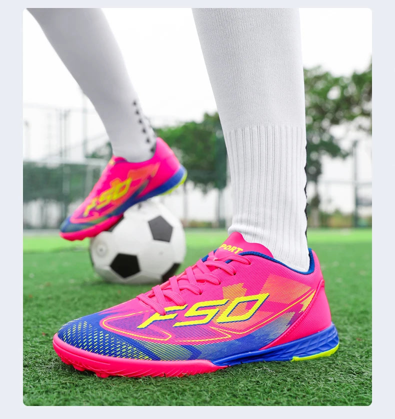 New Men Soccer Shoes Unisex Sneakers Hot Sale Football Boots Professional High-quality Futsal Ultralight Women TF/FG Cleats