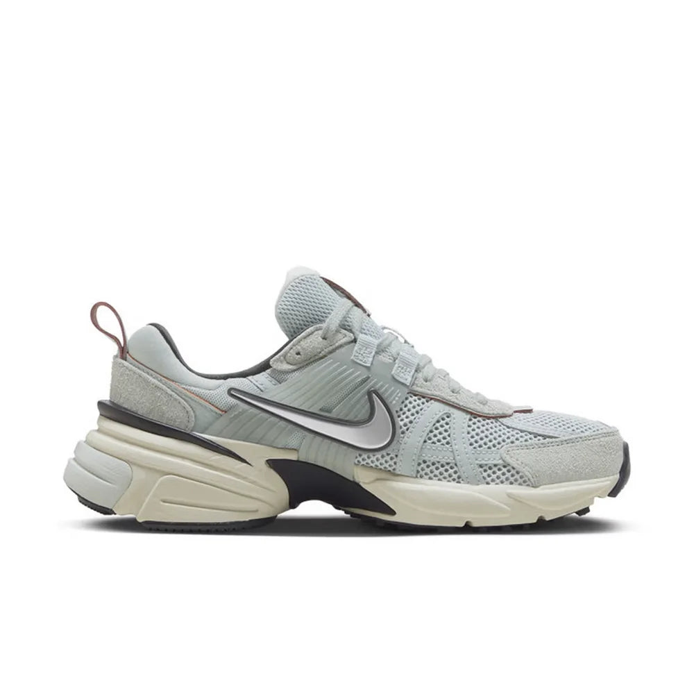 Nike W V2K RUN – damskie sportowe buty do biegania na co dzień, antypoślizgowe, wytrzymałe i oddychające FN6703-003