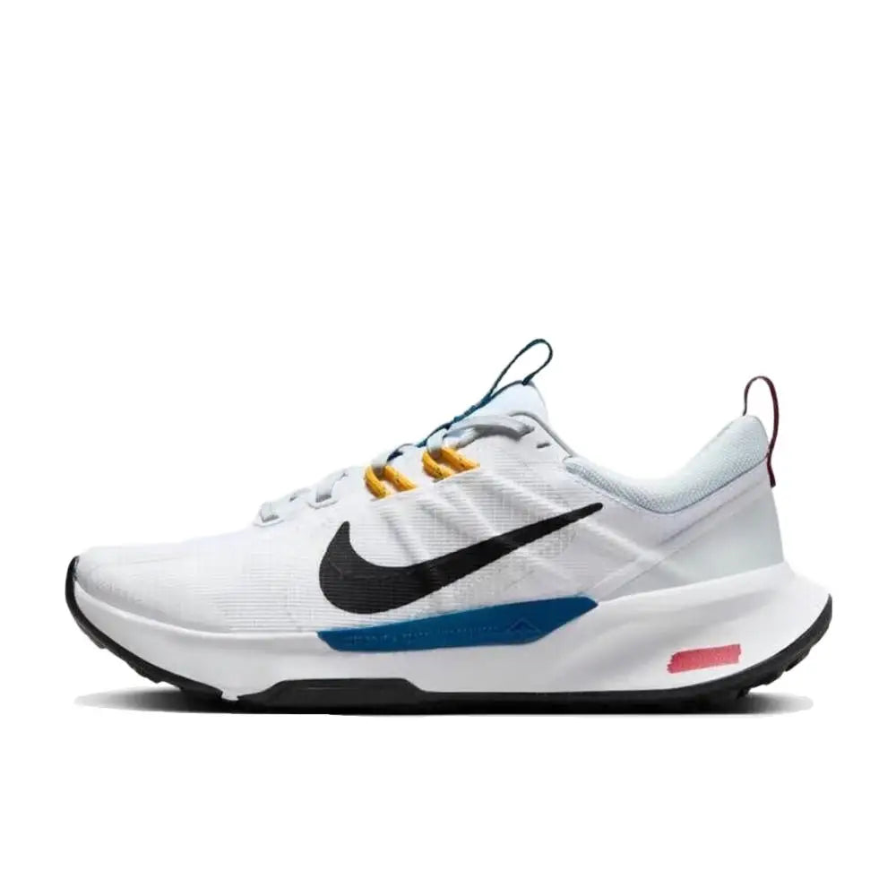 Nike Juniper Trail 2: stylowe, wygodne, lekkie i wytrzymałe damskie buty do biegania z niską cholewką – białe DM0821-104