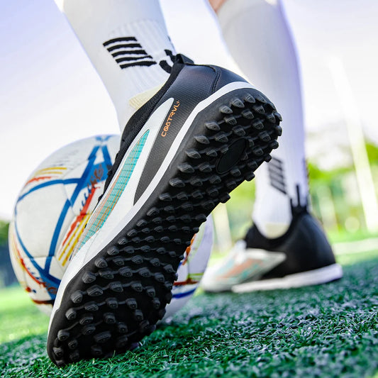 Scarpe da calcio TF da uomo, sneakers professionali per calcetto e futsal, scarpe da soccer casual da uomo di alta qualità per allenamento