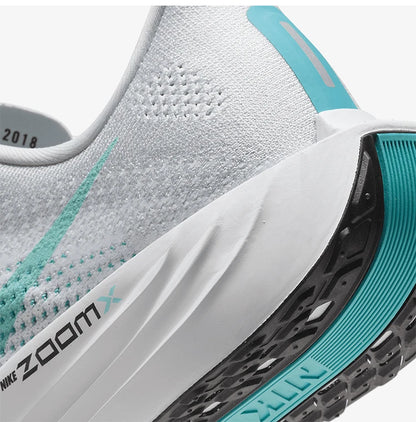 Originální pánské prodyšné běžecké boty Nike Pegasus Plus z síťoviny FQ7262-001