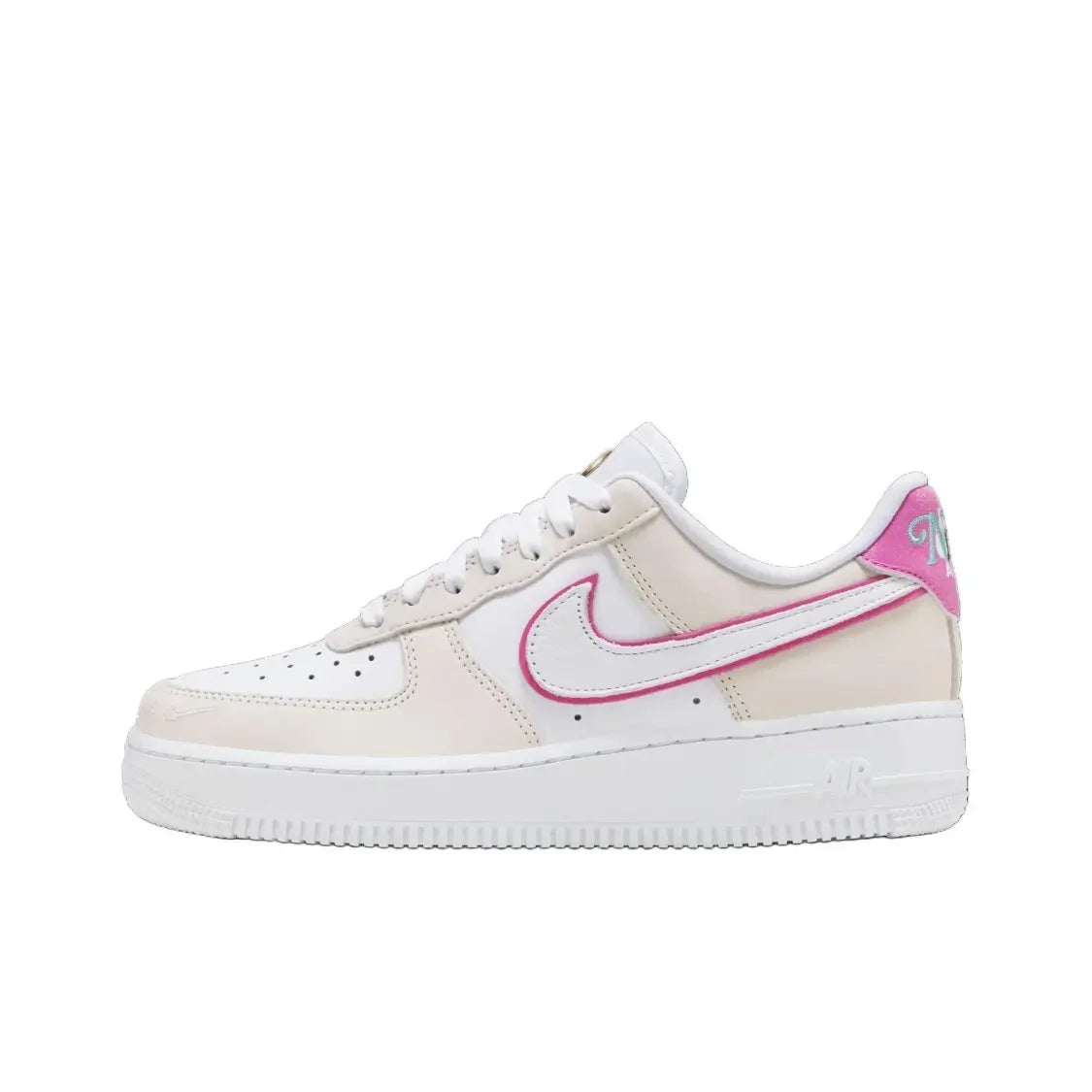 Sneakers classiche unisex Nike Air Force 1 Low, ammortizzazione confortevole e design resistente per un uso quotidiano casual FN8540-100