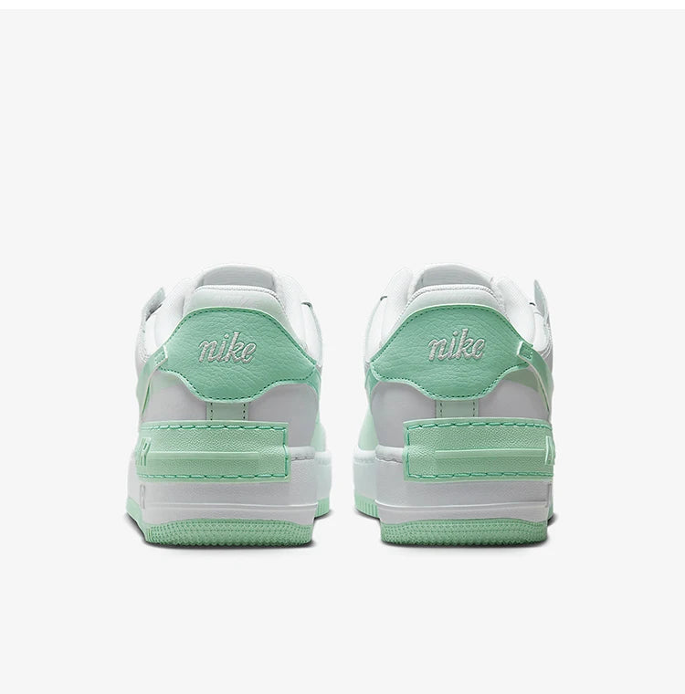 Nike AIR FORCE 1 originale da donna: sneakers classiche basse con suola spessa FZ3773-100