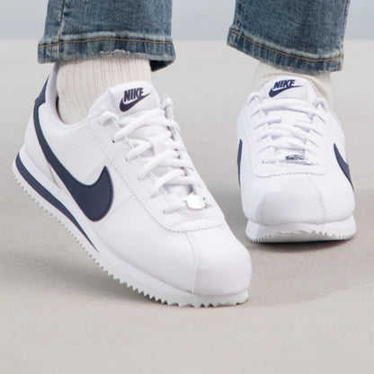Nike Cortez Basic Sl Συνθετικό δέρμα Ευέλικτα Μοντέρνα Ανθεκτικά Παπούτσια χαμηλού προφίλ για καθημερινή χρήση Λευκό και Μπλε 904764-106