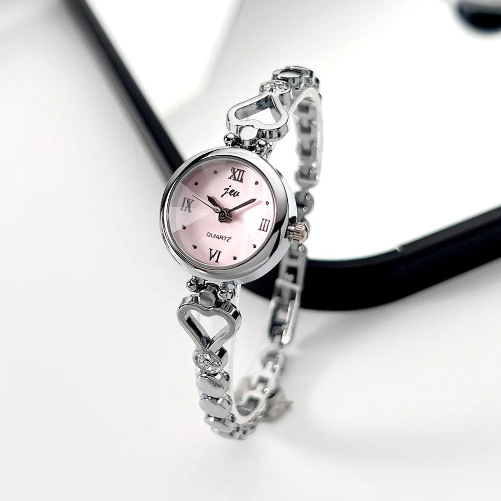 UTHAI CQ398 Fashionable Women watch exquisite heart bracelet waterproof quartz watch light luxury clock gift，watches for woman