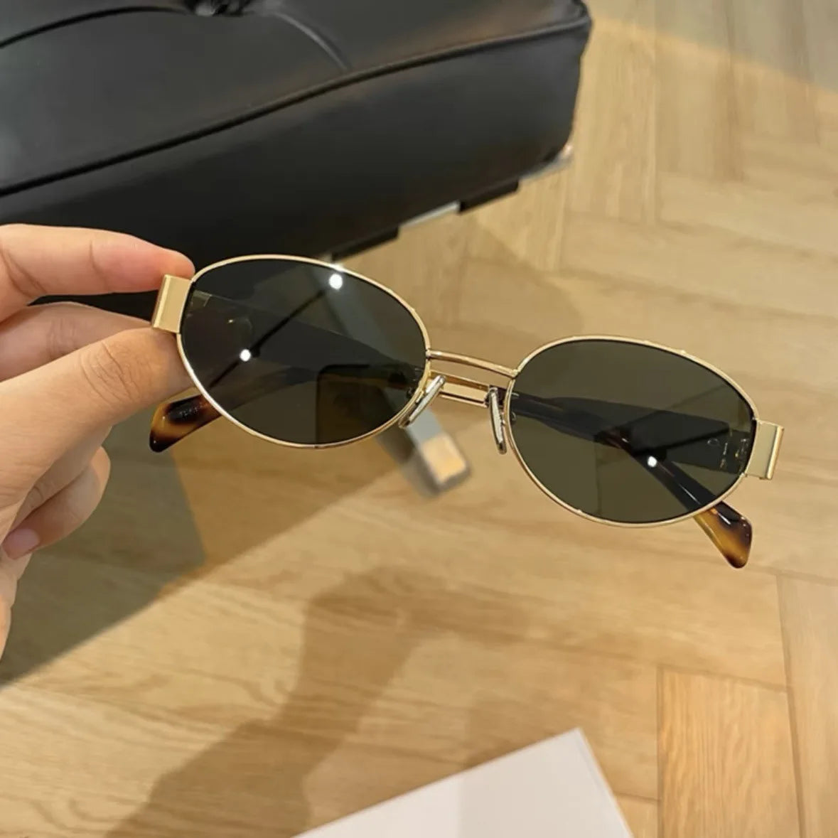New Small Oval Women Sunglasses Trendy Luxury Design Metal Frame Shades UV400 Eyewear for Female Classic Vintage Sun Glasses