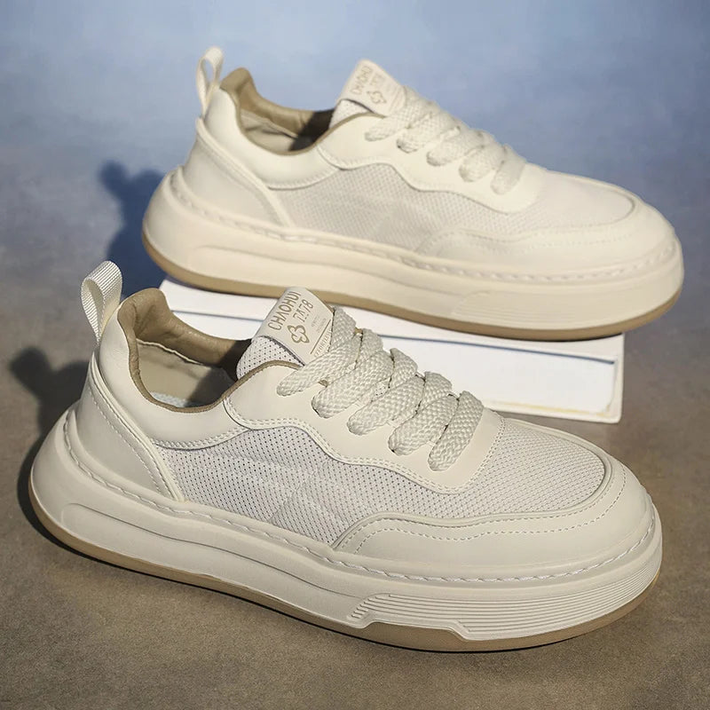 Ultralette, åndbare mesh-sneakers til mænd 2025 – moderigtige fritidssko med tyk sål, behagelige snøresko til daglig gang