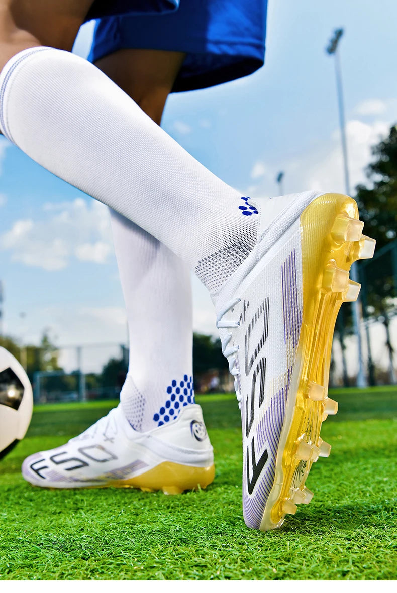 New Men Football Boots Match Grass Cleats High-quality Soccer Shoes Futsal Sneakers Non-Slip Indoor Hot-selling High-top Outdoor
