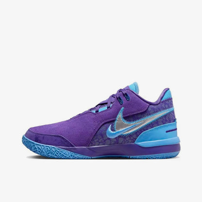 Oryginalne, nowe, męskie buty do koszykówki Nike z półwysoką cholewką i wytrzymałą patchworkową konstrukcją FJ1566-500
