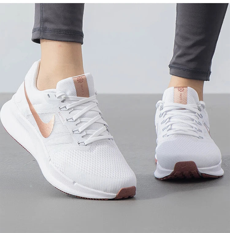 Nike original W Nike Run Swift 3 Pantofi de alergare respirabili pentru femei DR2698-105