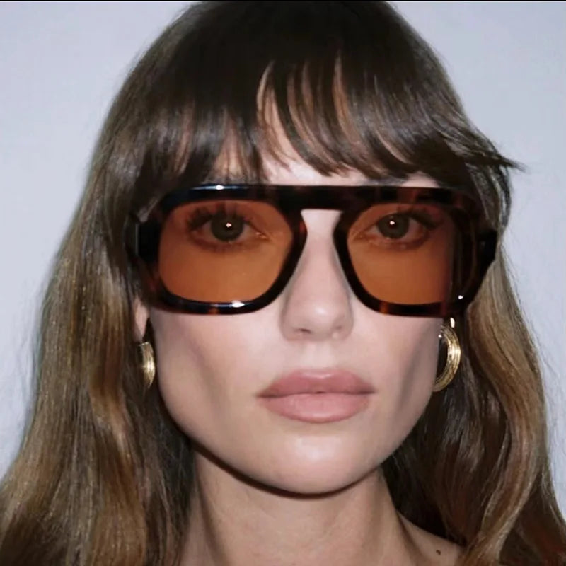 Retro Pilot Square Sunglasses Lady Fashion Simple Ins Black Tea Sun Glasses for Women Men Trending Outdoor Casual Shades UV400