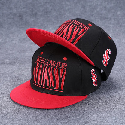 Miesten kirjaillulla tekstillä varustettu trendikäs, helposti yhdisteltävä suoralla lipalla oleva baseball-lippalakki – naisten kesäinen hiphop-hattu ulkokäyttöön, säädettävä aurinkosuojallinen lippis