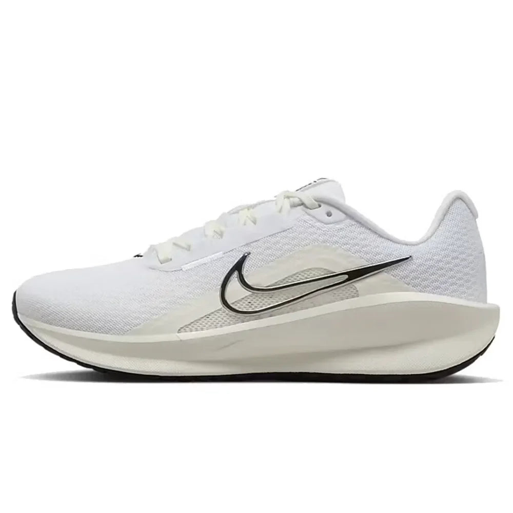 Běžecké boty Nike DOWNSHIFTER 13 – dámské protiskluzové, odolné a prodyšné sportovní boty FD6476-100