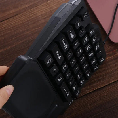 USB Single Hand Keyboard Ultra-slim Mini One Handedly Keyboard Luminous Wired Gaming Mechanical Keyboard Smartphone