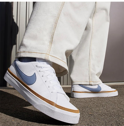 Nike, autentiche sneakers casual da donna basse, collezione primavera, modello DH3161-108