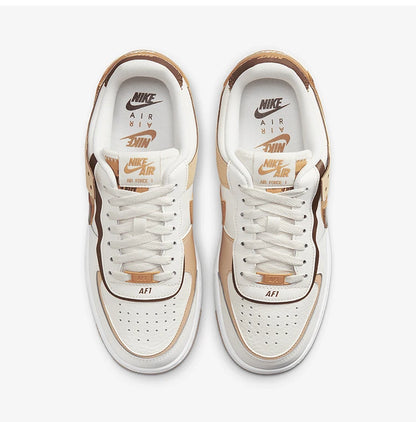 Nike Authentic Air Force 1 Scarpe da skate da donna con ammortizzazione comfort DZ1847-106