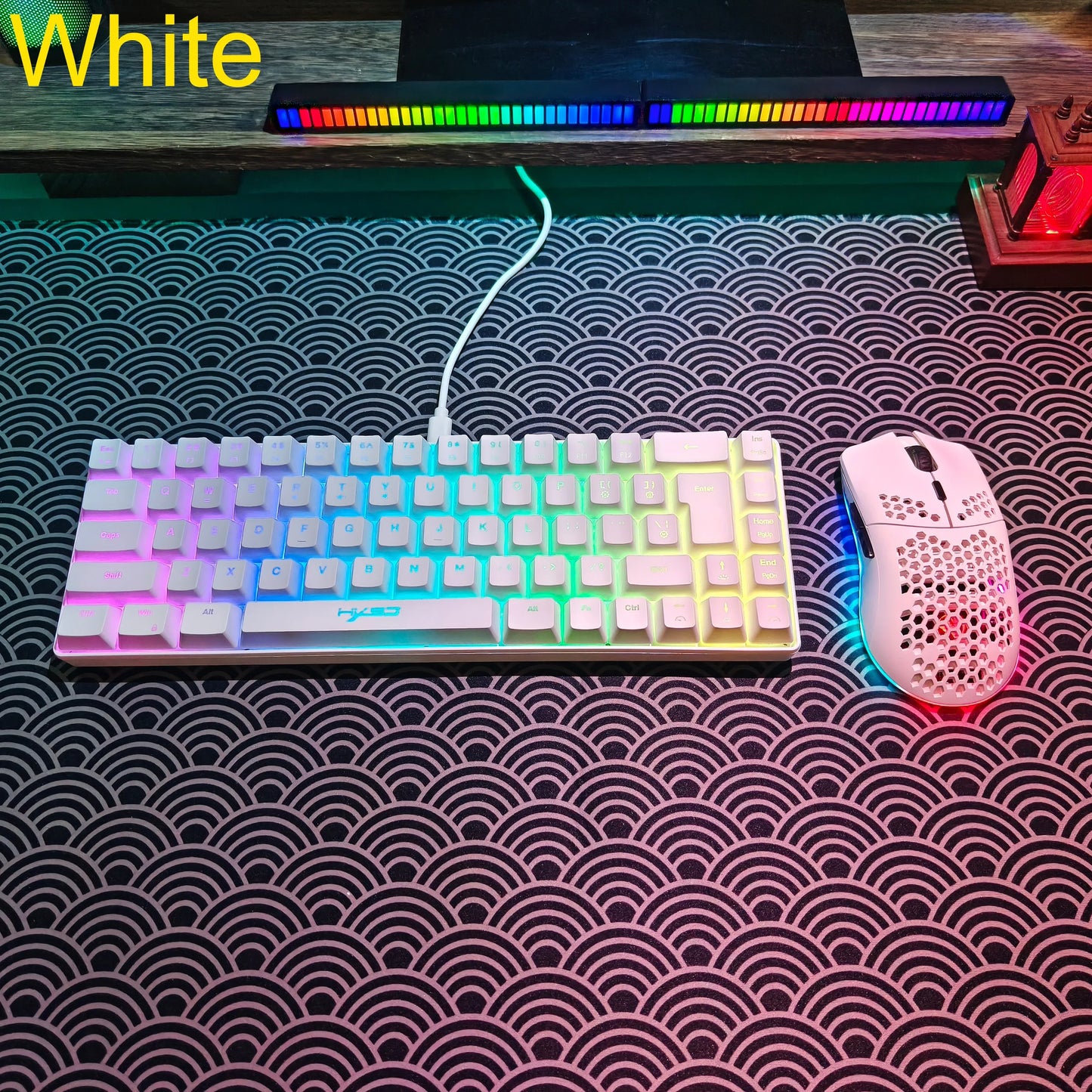 Conjunto portátil de teclado e rato gaming HXSJ 60% RGB: teclado de membrana com fios de 68 teclas e rato sem fios leve de 3 modos para PC e Mac