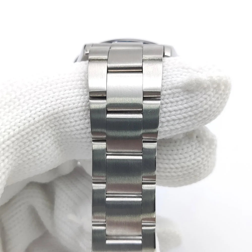 39mm Watch Quartz for Men Luxury Chronograph Fashion Sapphire Trendy Stylish Sports Mens Steel Band Wrist Watches