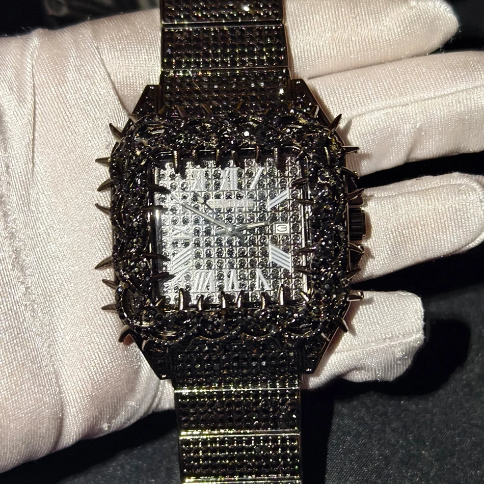Shine Luxury Hip-Hop Diamond Watch with Emeralds for Men Replica Czech Stone Inlaid Waterproof Gold Watch שעוני יוקרה