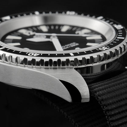Watchdives WD1980 V3 Quartz Watch 100m Waterproof BGW9 Luminous Nylon Strap Watch Sapphire VH31 Movement Men Watch with Gift Box