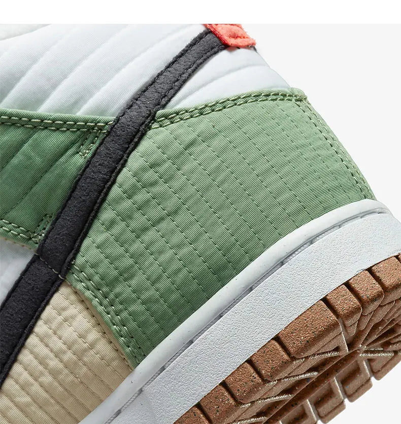 Γνήσια παπούτσια Nike DUNK HIGH LX NEXT Unisex με φόδρα από φλις DN9909-100