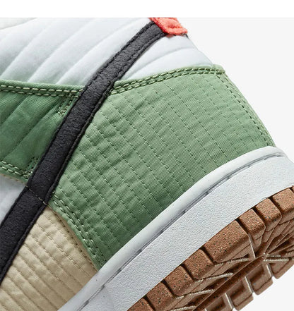 Γνήσια παπούτσια Nike DUNK HIGH LX NEXT Unisex με φόδρα από φλις DN9909-100