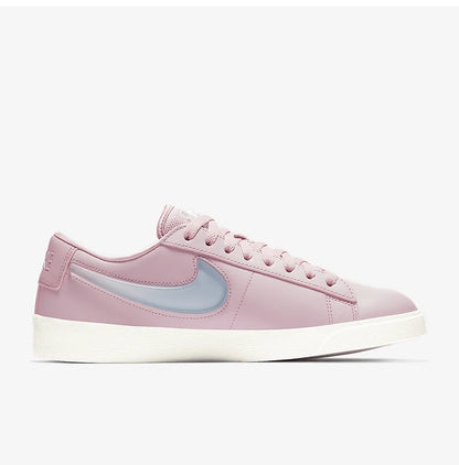 Adidași Nike Genuine Spring BLAZER LOW LX pentru femei, cu șireturi, AV9371-500