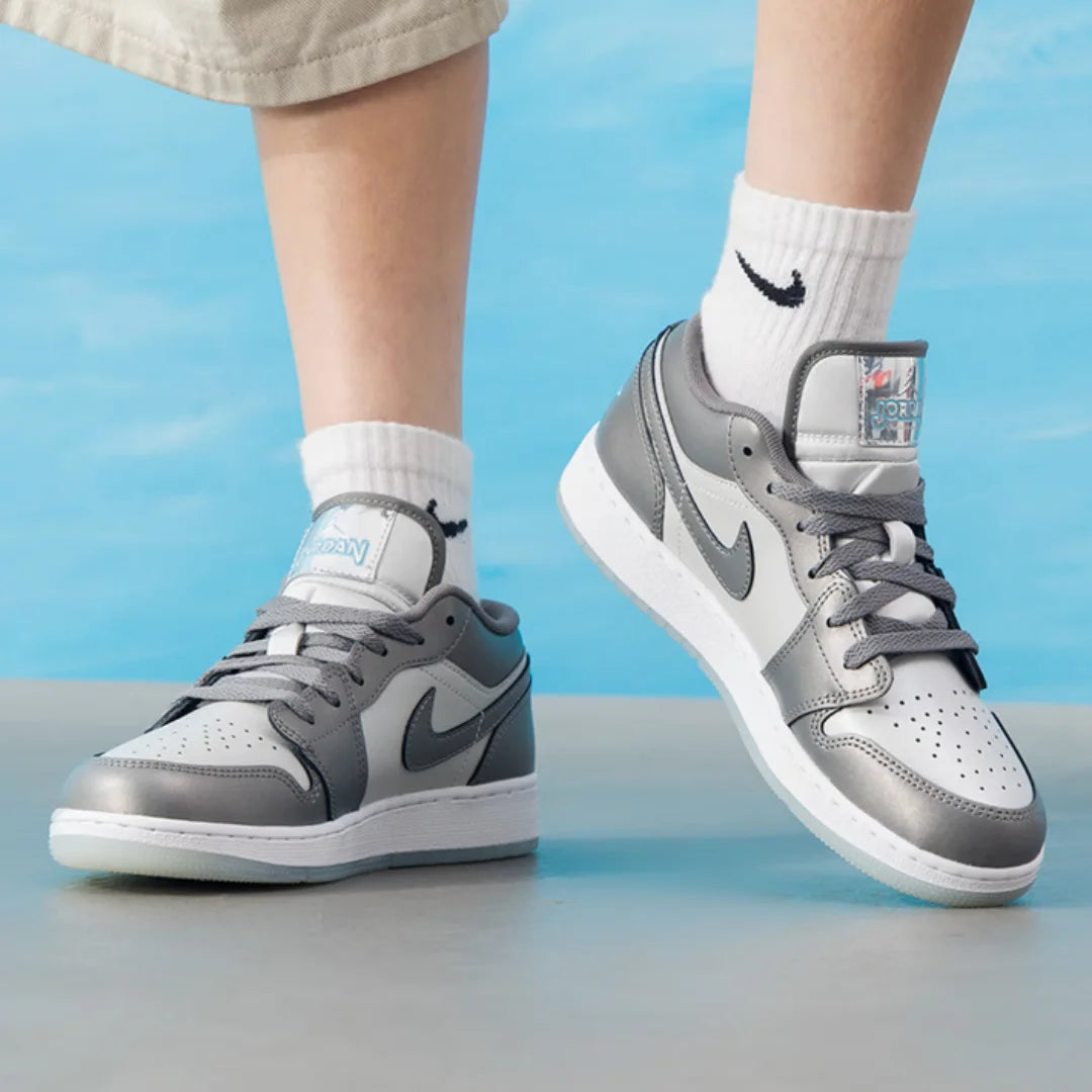 Nikeove nove ženske skate čevlje Air Jordan 1 Low Se – udobne, lahke, trpežne in odporne proti obrabi Hv4398-014