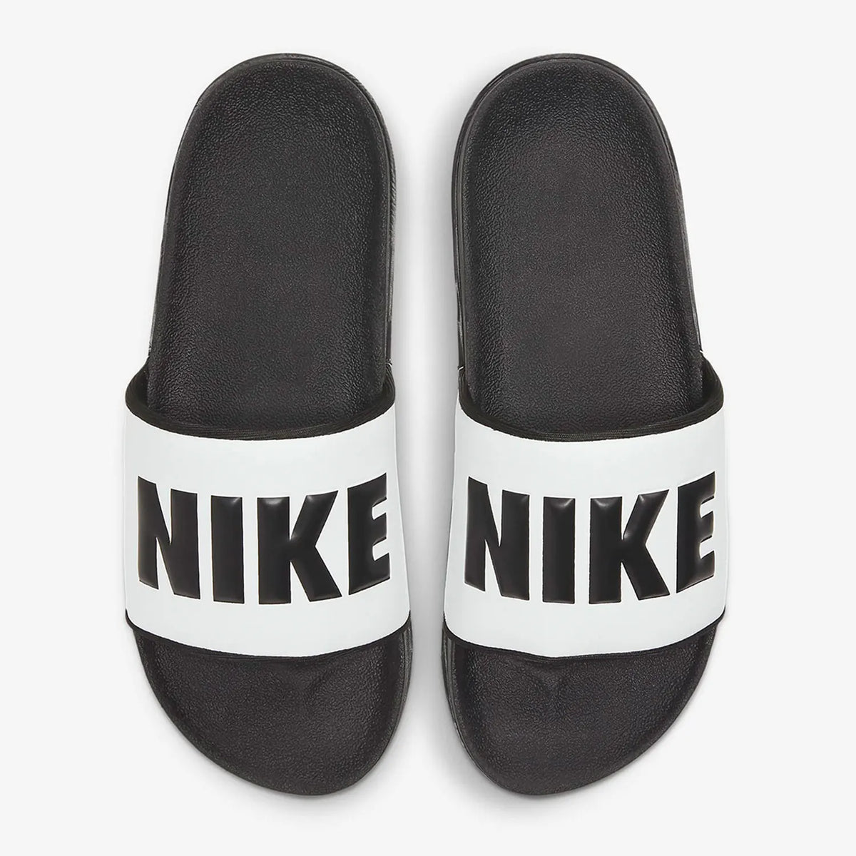 Nike hivatalos, eredeti OFFCOURT SLIDE női sportos, lélegző szandál BQ4632-011