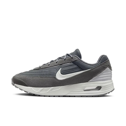 Scarpe da corsa Nike Air Max Verse: design leggero e di sostegno per l’allenamento quotidiano, modello unisex FV1302-001