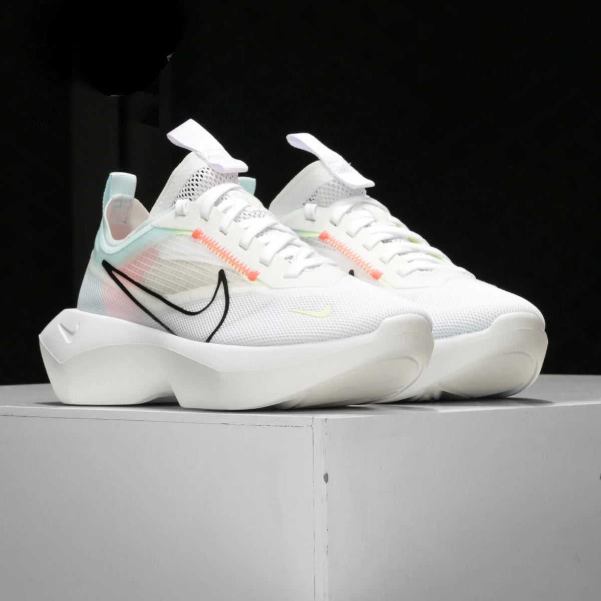 Nike Authentic VISTA LITE női, lélegző platformos „dad shoes” CI0905-102