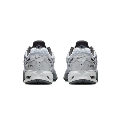 Nikeove nove lahke in trpežne tekaške čevlje Air Max Torch 4 z vidno zračno blazino za vsakodnevno nošenje 343846-100